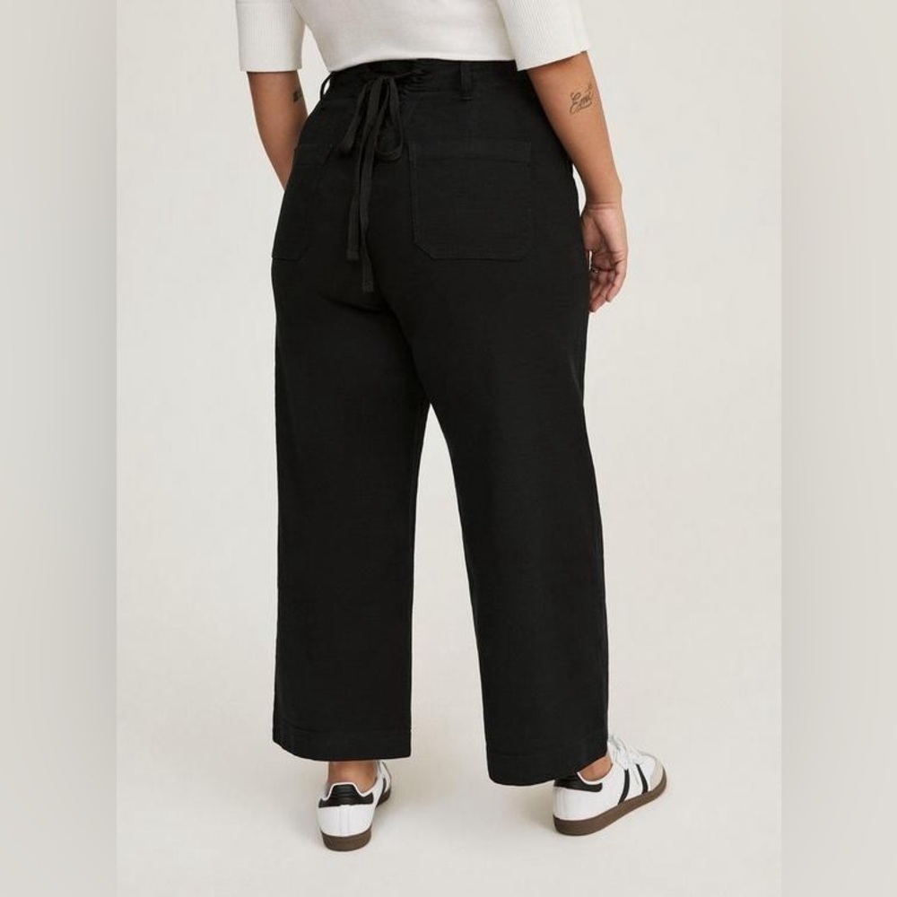 Torrid Black Lace-Up Back Utility Pant - Picture 4 of 6